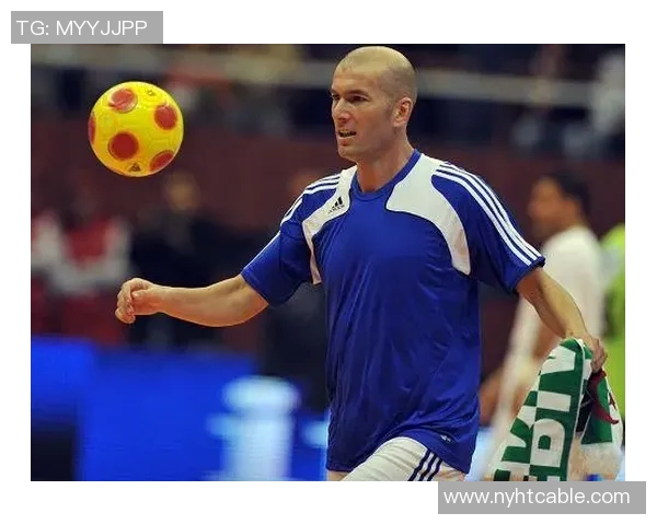 法国足球杂志最新球星排名揭晓 谁是当今足坛真正的巨星 法国足球杂志最新球星排名揭晓 谁是当今足坛真正的巨星