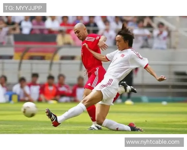 足球传奇瞬间:回顾那些经典射门时刻塑造的伟大球星 足球传奇瞬间:回顾那些经典射门时刻塑造的伟大球星